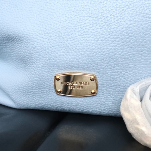 Michael Kors Beford Pale Blue Shoulder Bag NEW - Picture 3 of 13